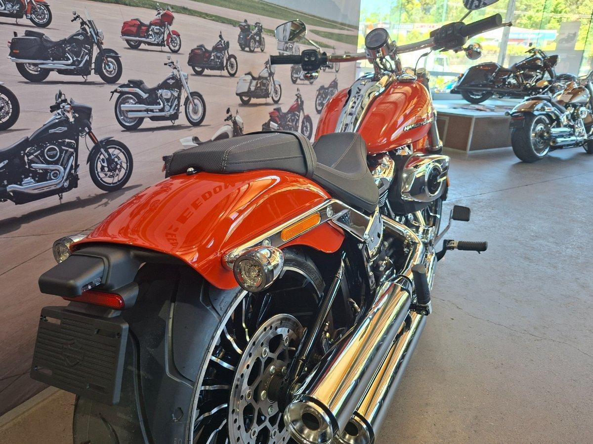 2026 HARLEY-DAVIDSON FXBR BREAKOUT (117) CRUISER