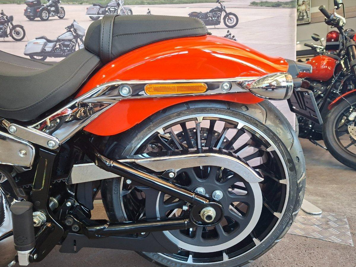 2026 HARLEY-DAVIDSON FXBR BREAKOUT (117) CRUISER