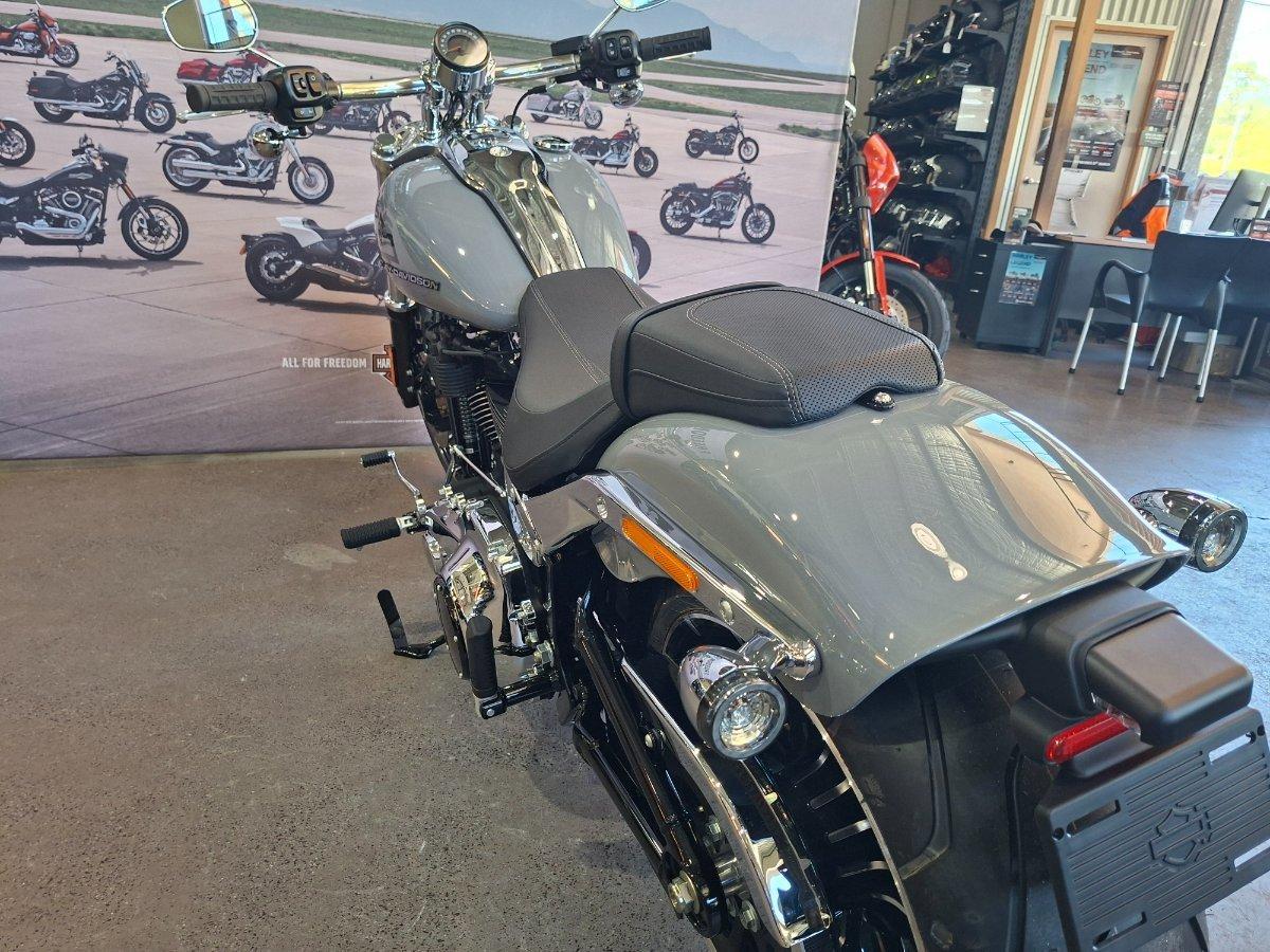 2026 HARLEY-DAVIDSON FXBR BREAKOUT (117) CRUISER