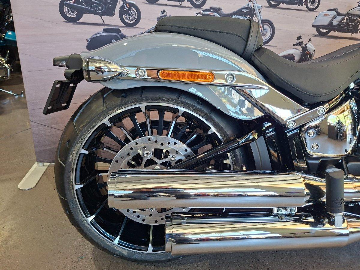 2026 HARLEY-DAVIDSON FXBR BREAKOUT (117) CRUISER