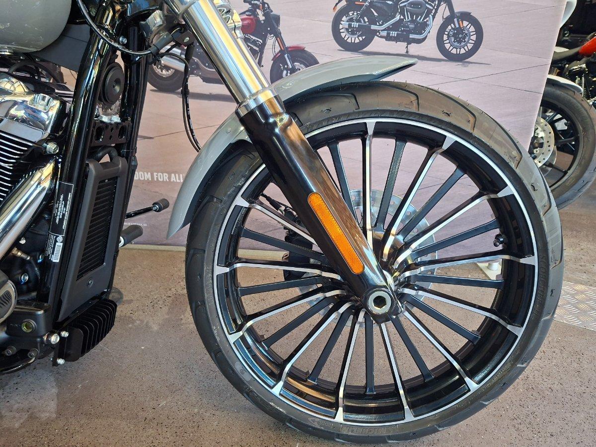 2026 HARLEY-DAVIDSON FXBR BREAKOUT (117) CRUISER