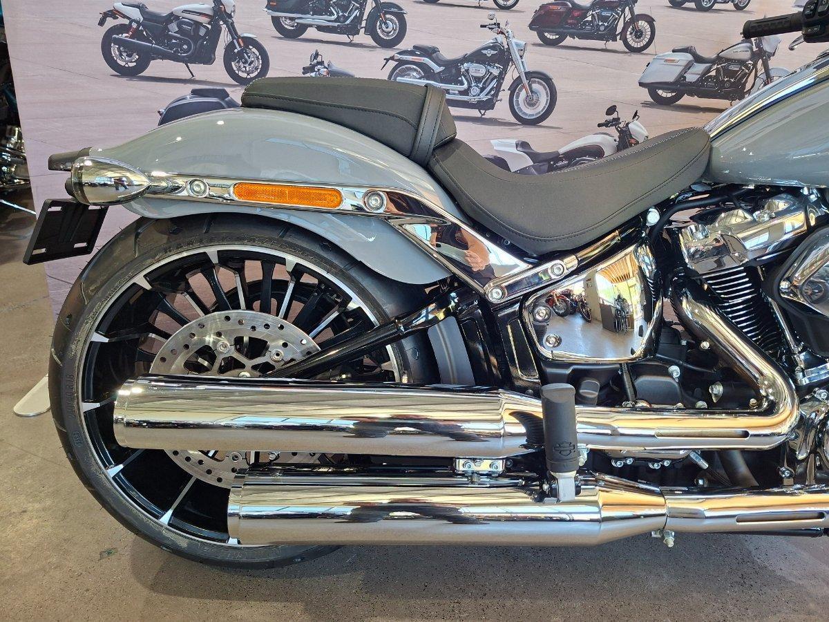 2026 HARLEY-DAVIDSON FXBR BREAKOUT (117) CRUISER