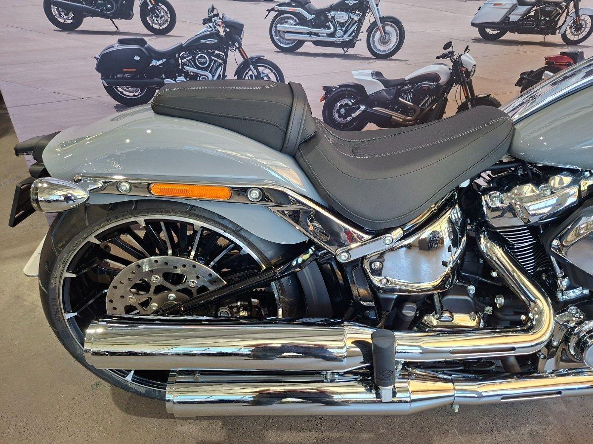 2026 HARLEY-DAVIDSON FXBR BREAKOUT (117) CRUISER