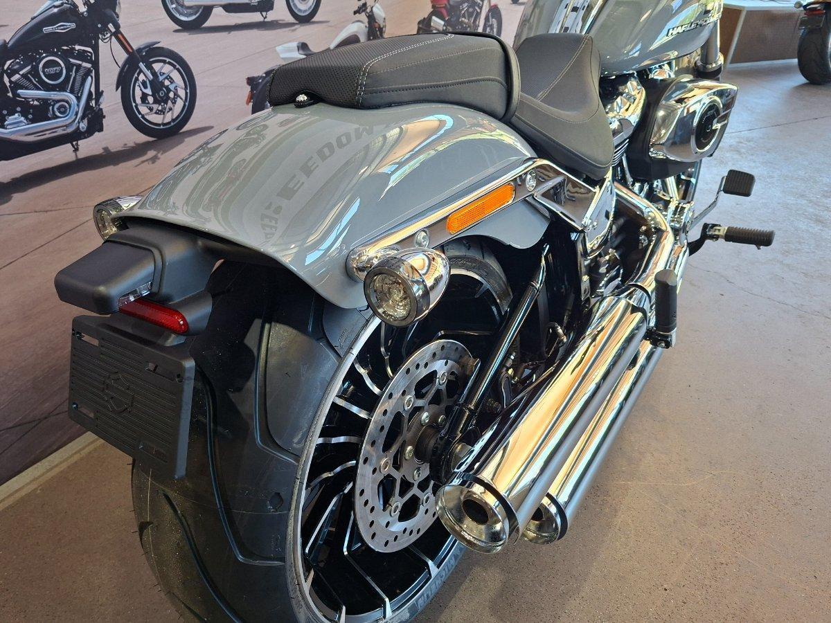 2026 HARLEY-DAVIDSON FXBR BREAKOUT (117) CRUISER