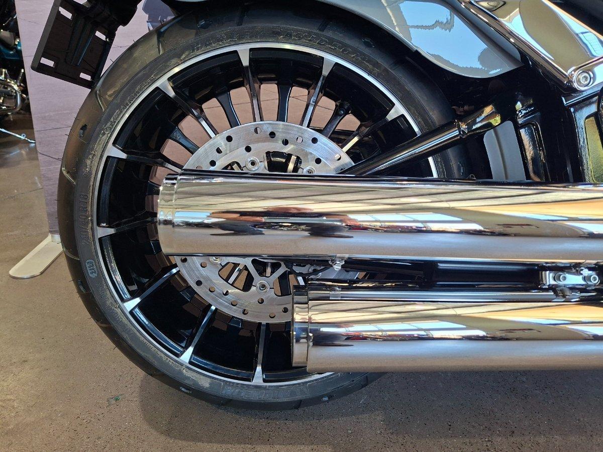 2026 HARLEY-DAVIDSON FXBR BREAKOUT (117) CRUISER
