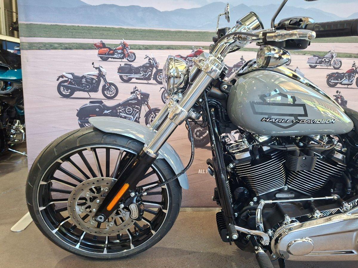 2026 HARLEY-DAVIDSON FXBR BREAKOUT (117) CRUISER