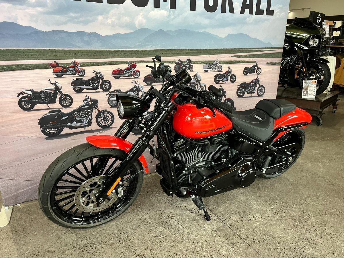 2026 HARLEY-DAVIDSON FXBR BREAKOUT (117) CRUISER