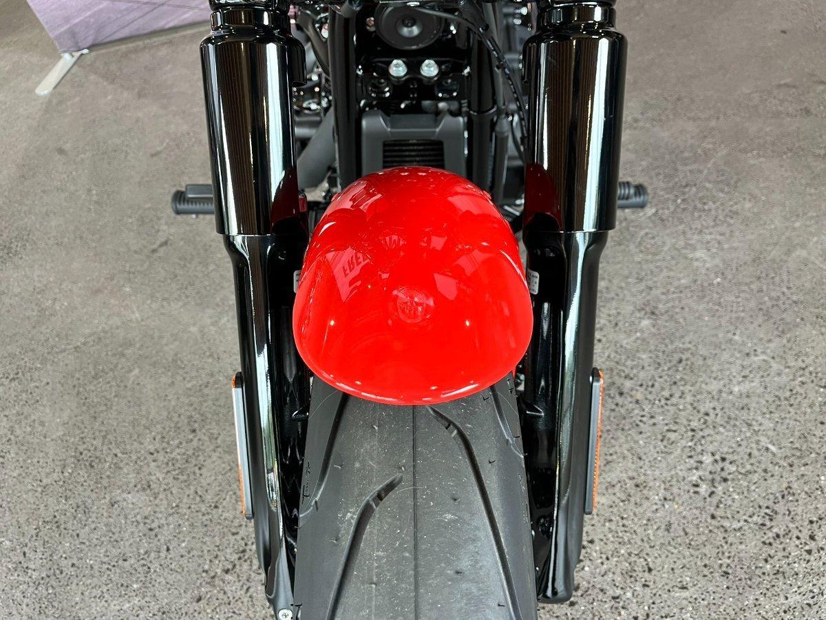 2026 HARLEY-DAVIDSON FXBR BREAKOUT (117) CRUISER