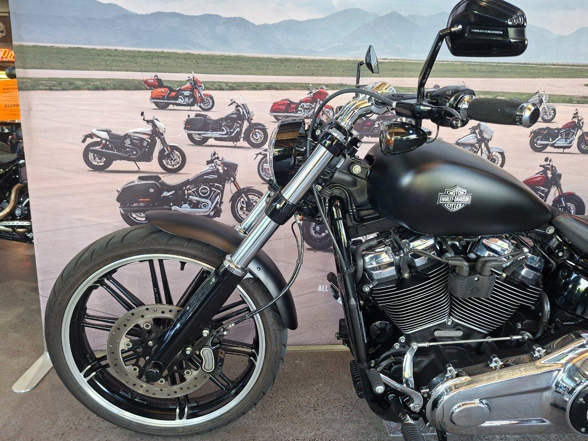 2018 HARLEY-DAVIDSON FXBRS BREAKOUT CRUISER