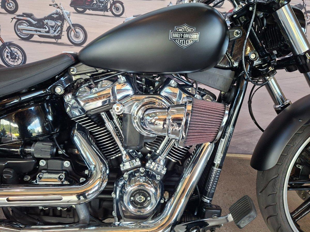 2018 HARLEY-DAVIDSON FXBRS BREAKOUT CRUISER