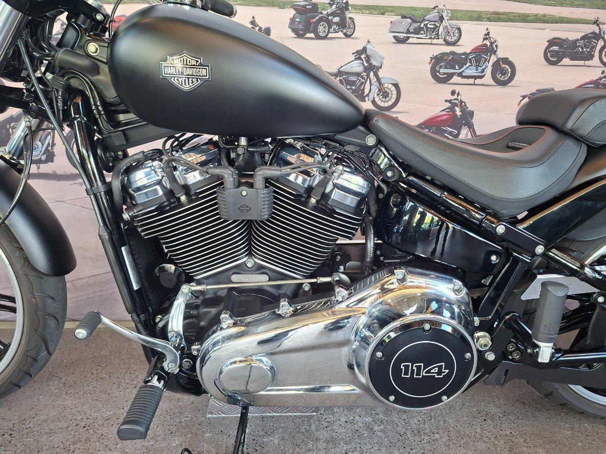 2018 HARLEY-DAVIDSON FXBRS BREAKOUT CRUISER