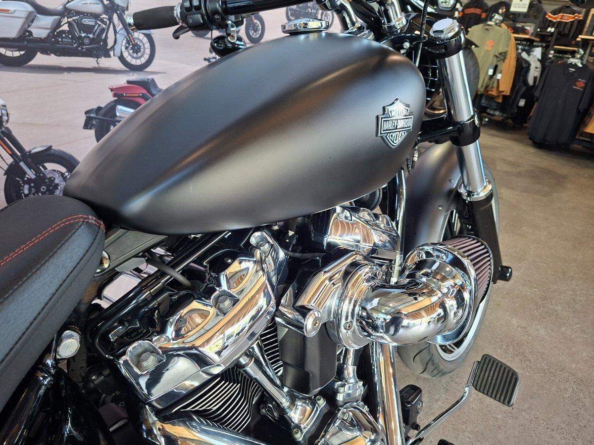 2018 HARLEY-DAVIDSON FXBRS BREAKOUT CRUISER