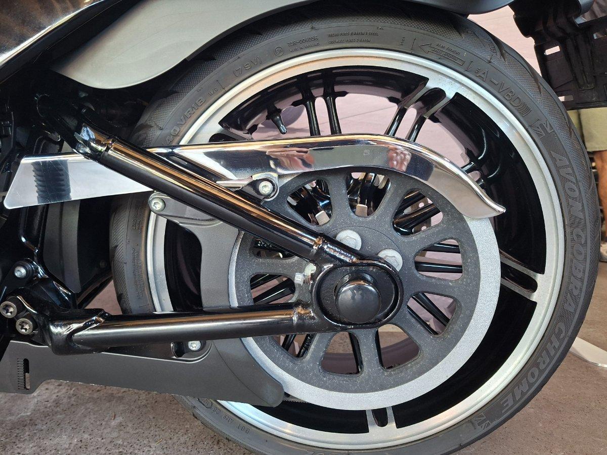 2018 HARLEY-DAVIDSON FXBRS BREAKOUT CRUISER