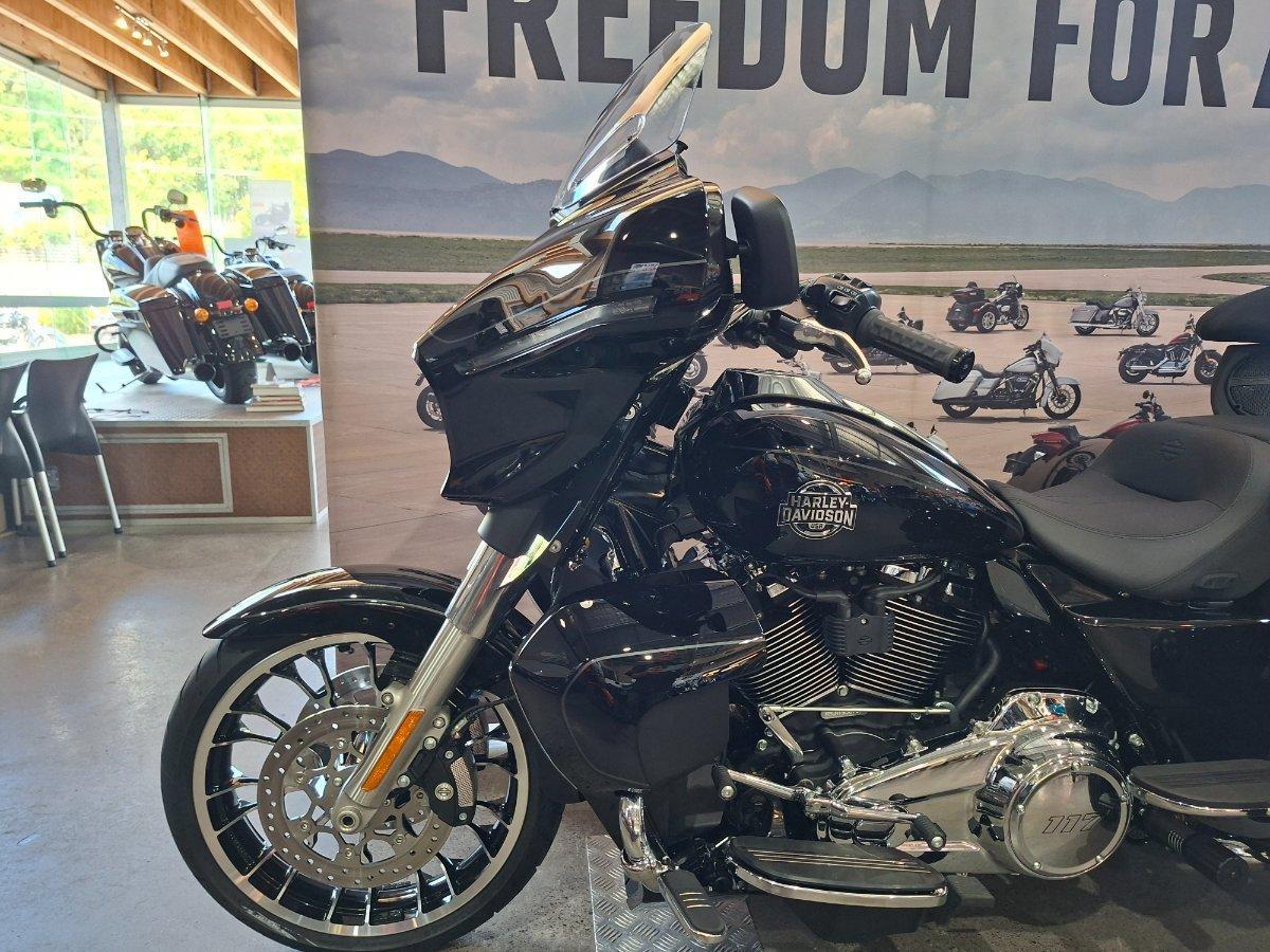 2026 HARLEY-DAVIDSON FLHLT STREET GLIDE 3 LTD (117) CRUISER