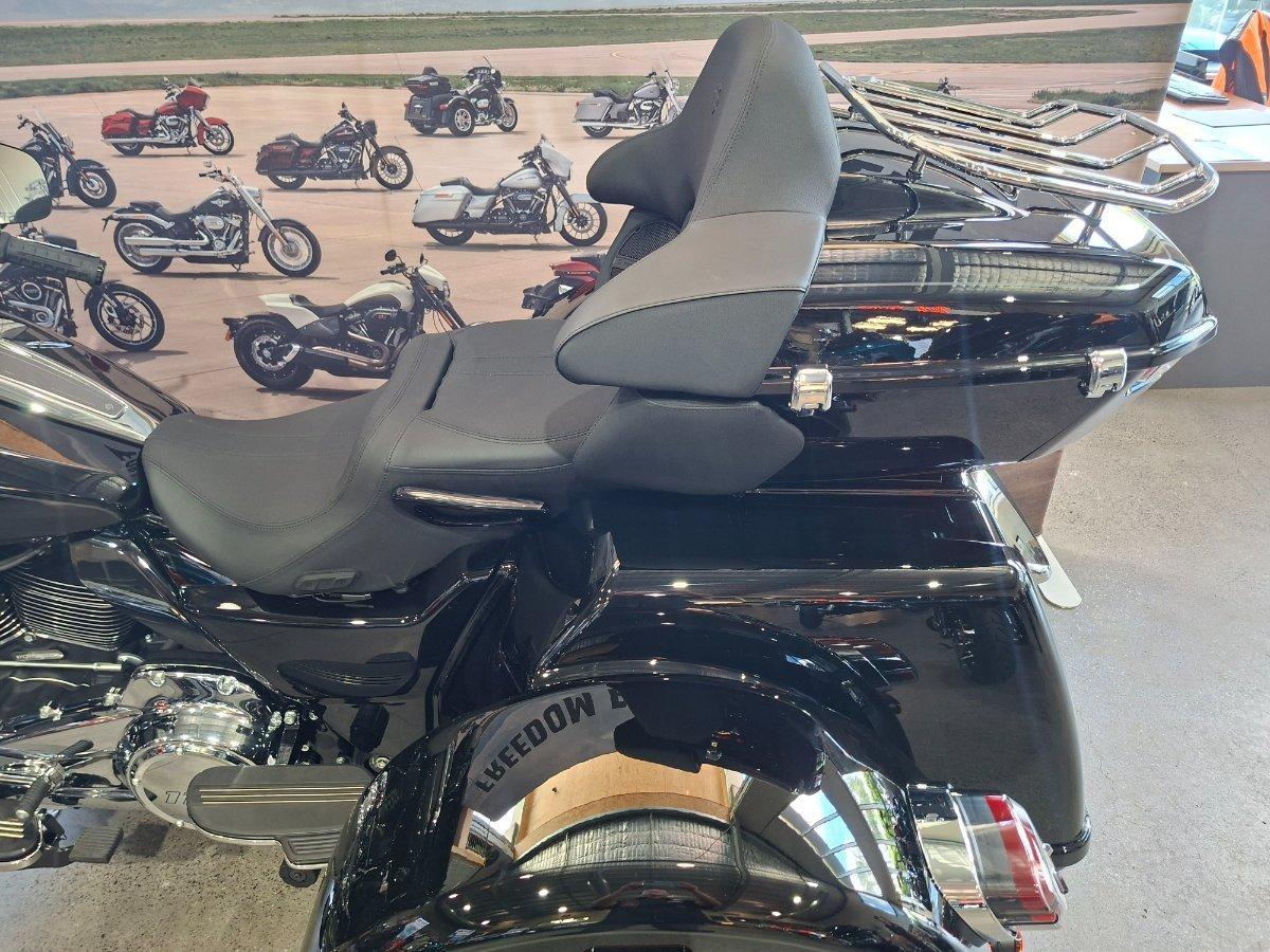2026 HARLEY-DAVIDSON FLHLT STREET GLIDE 3 LTD (117) CRUISER