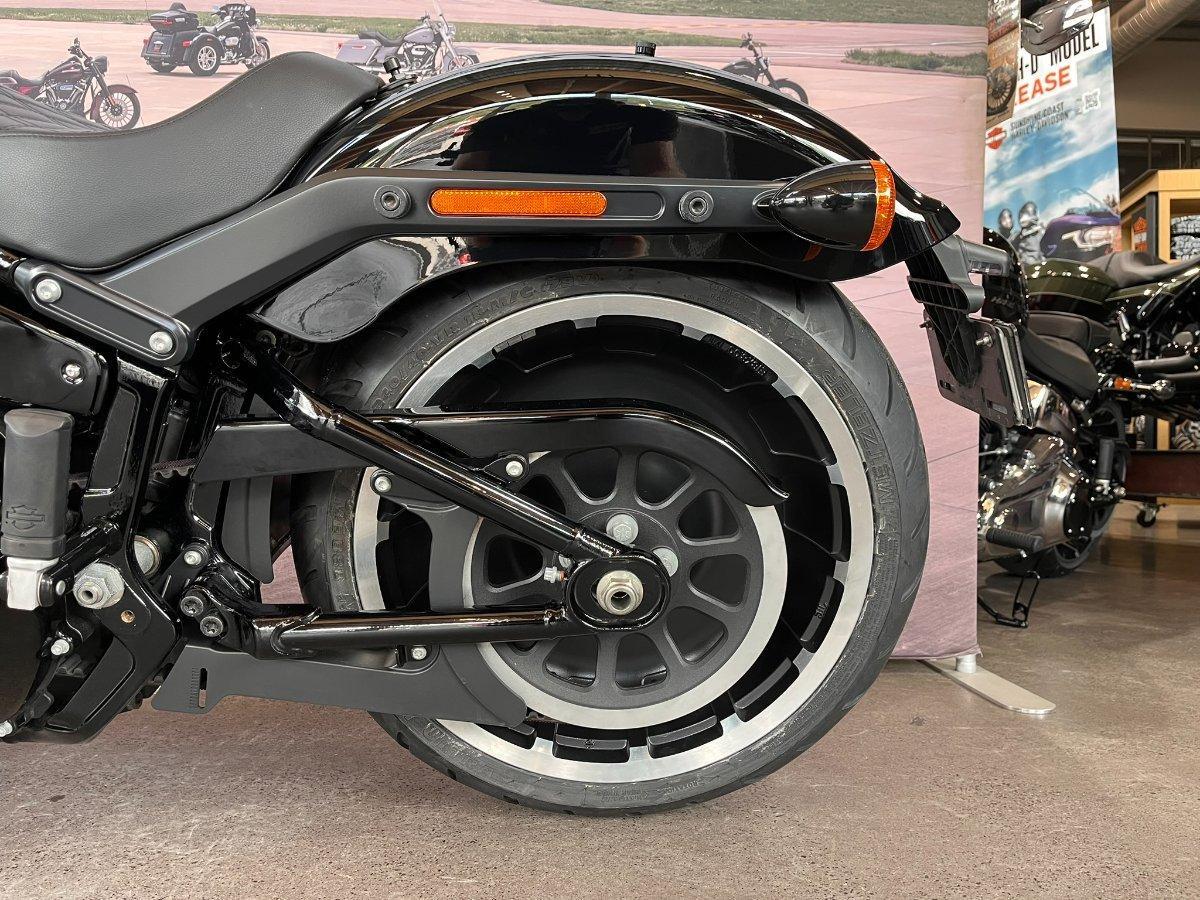 2020 HARLEY-DAVIDSON FLFBSANV FAT BOY 114 30TH ANNI CRUISER
