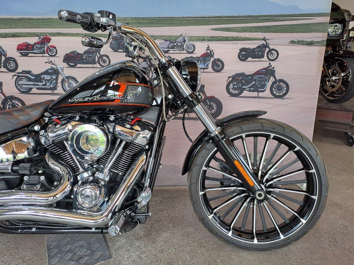 2024 HARLEY-DAVIDSON FXBR BREAKOUT (117) CRUISER