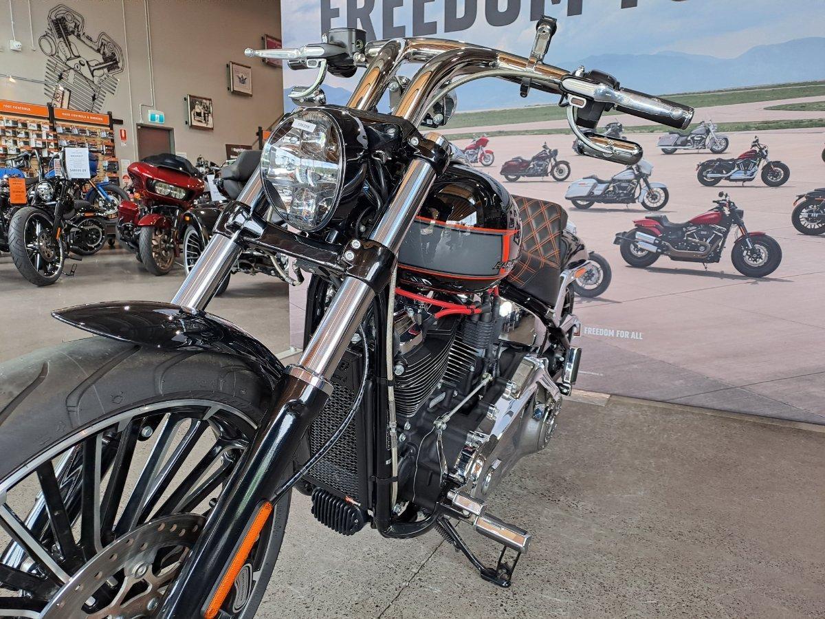 2024 HARLEY-DAVIDSON FXBR BREAKOUT (117) CRUISER