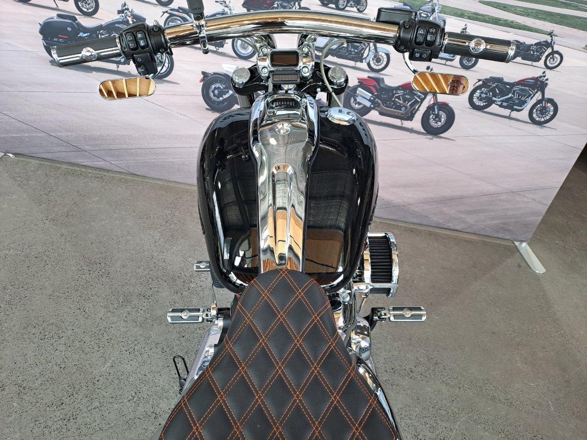 2024 HARLEY-DAVIDSON FXBR BREAKOUT (117) CRUISER