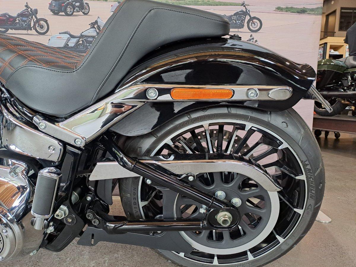 2024 HARLEY-DAVIDSON FXBR BREAKOUT (117) CRUISER