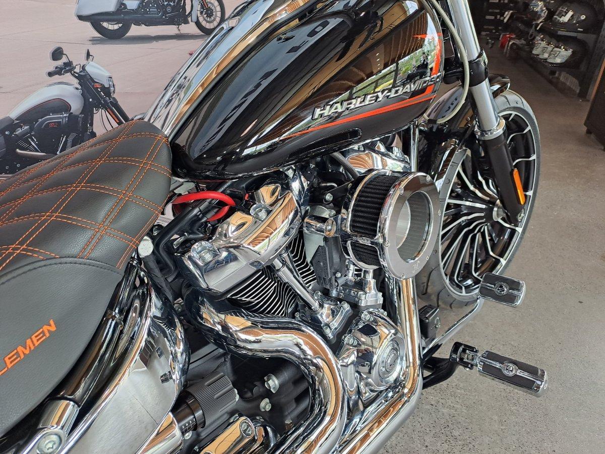 2024 HARLEY-DAVIDSON FXBR BREAKOUT (117) CRUISER