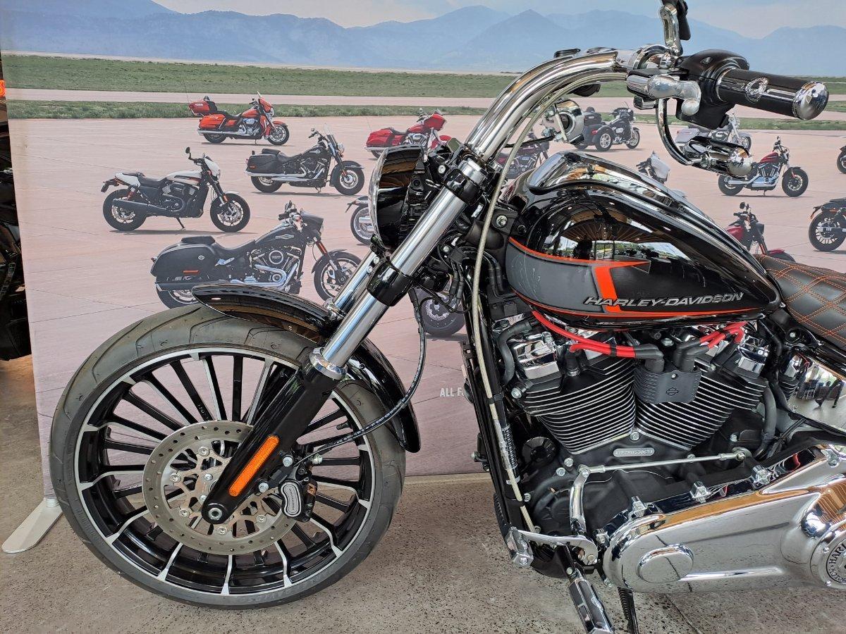 2024 HARLEY-DAVIDSON FXBR BREAKOUT (117) CRUISER