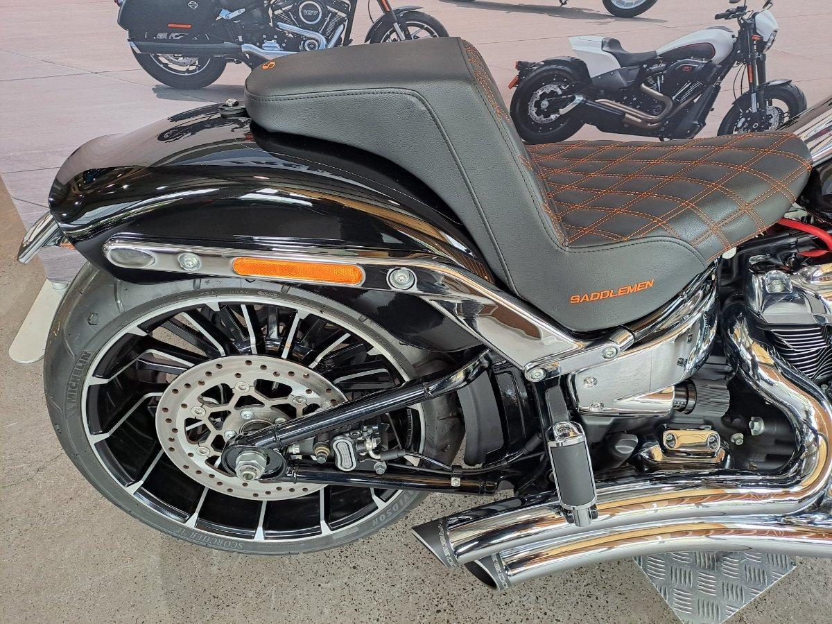 2024 HARLEY-DAVIDSON FXBR BREAKOUT (117) CRUISER