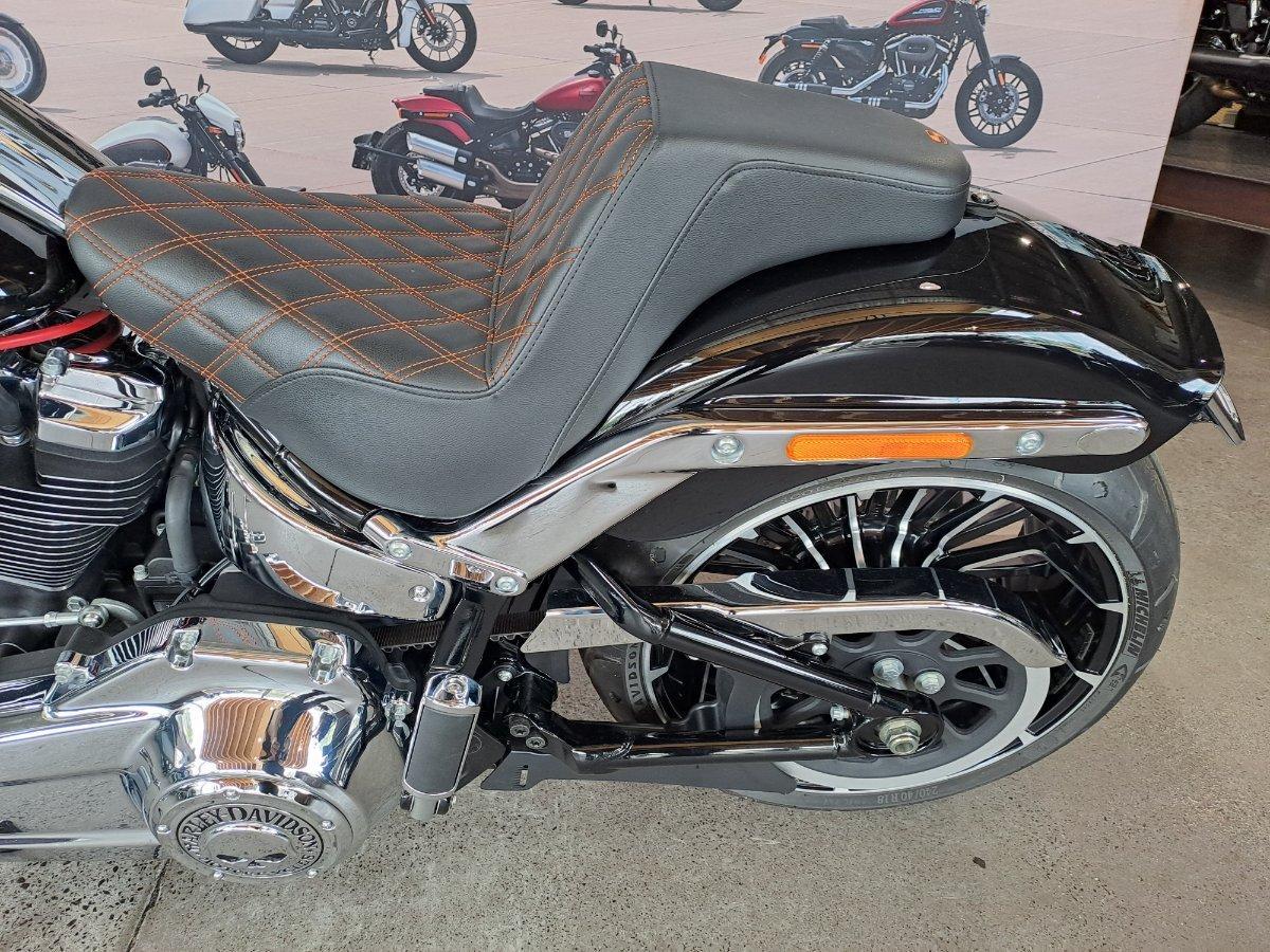 2024 HARLEY-DAVIDSON FXBR BREAKOUT (117) CRUISER