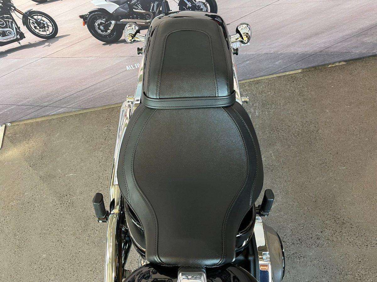 2025 HARLEY-DAVIDSON FLFB FAT BOY (117) CRUISER