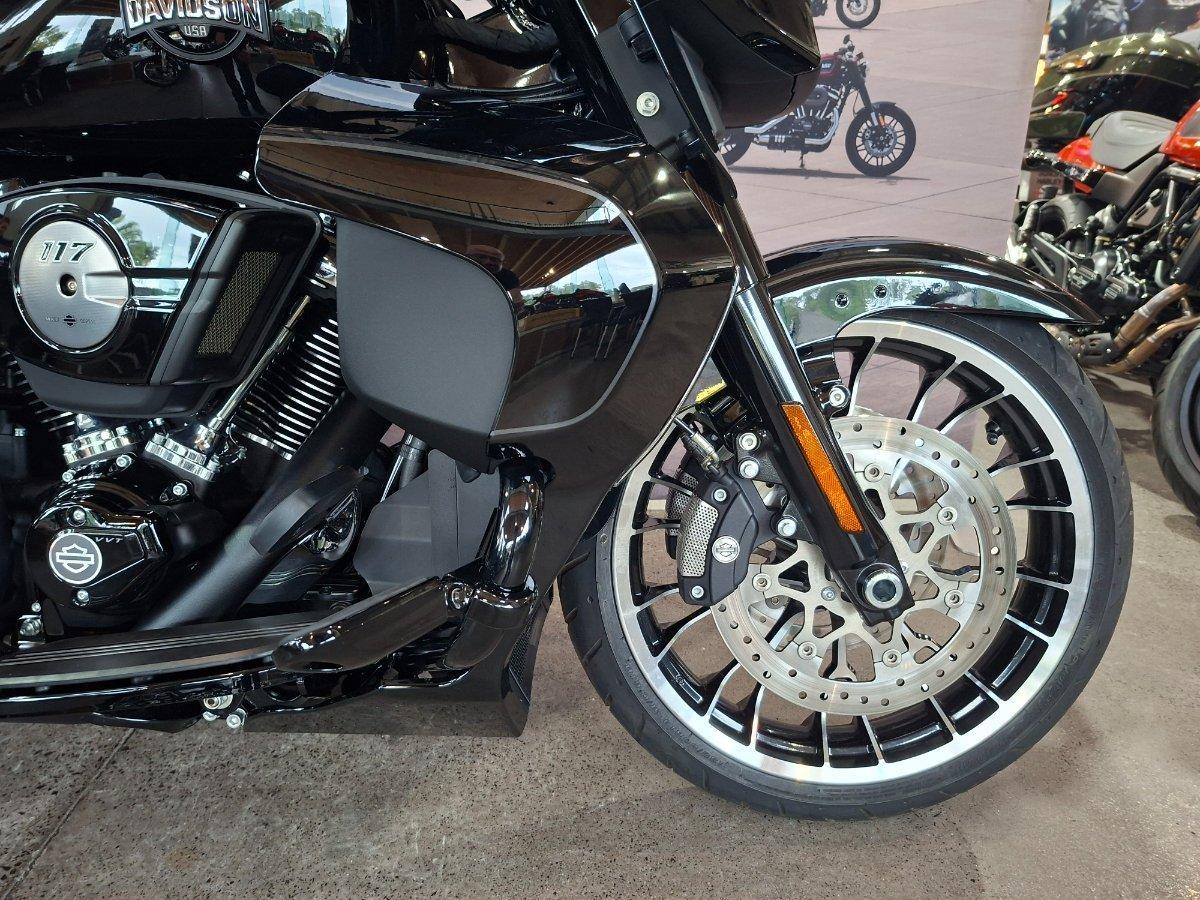 2026 HARLEY-DAVIDSON FLHXL STREET GLIDE LIMITED 117 CRUISER
