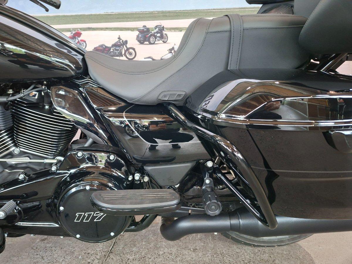 2026 HARLEY-DAVIDSON FLHXL STREET GLIDE LIMITED 117 CRUISER