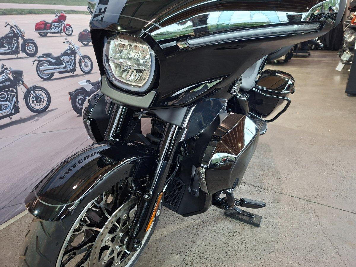 2026 HARLEY-DAVIDSON FLHXL STREET GLIDE LIMITED 117 CRUISER