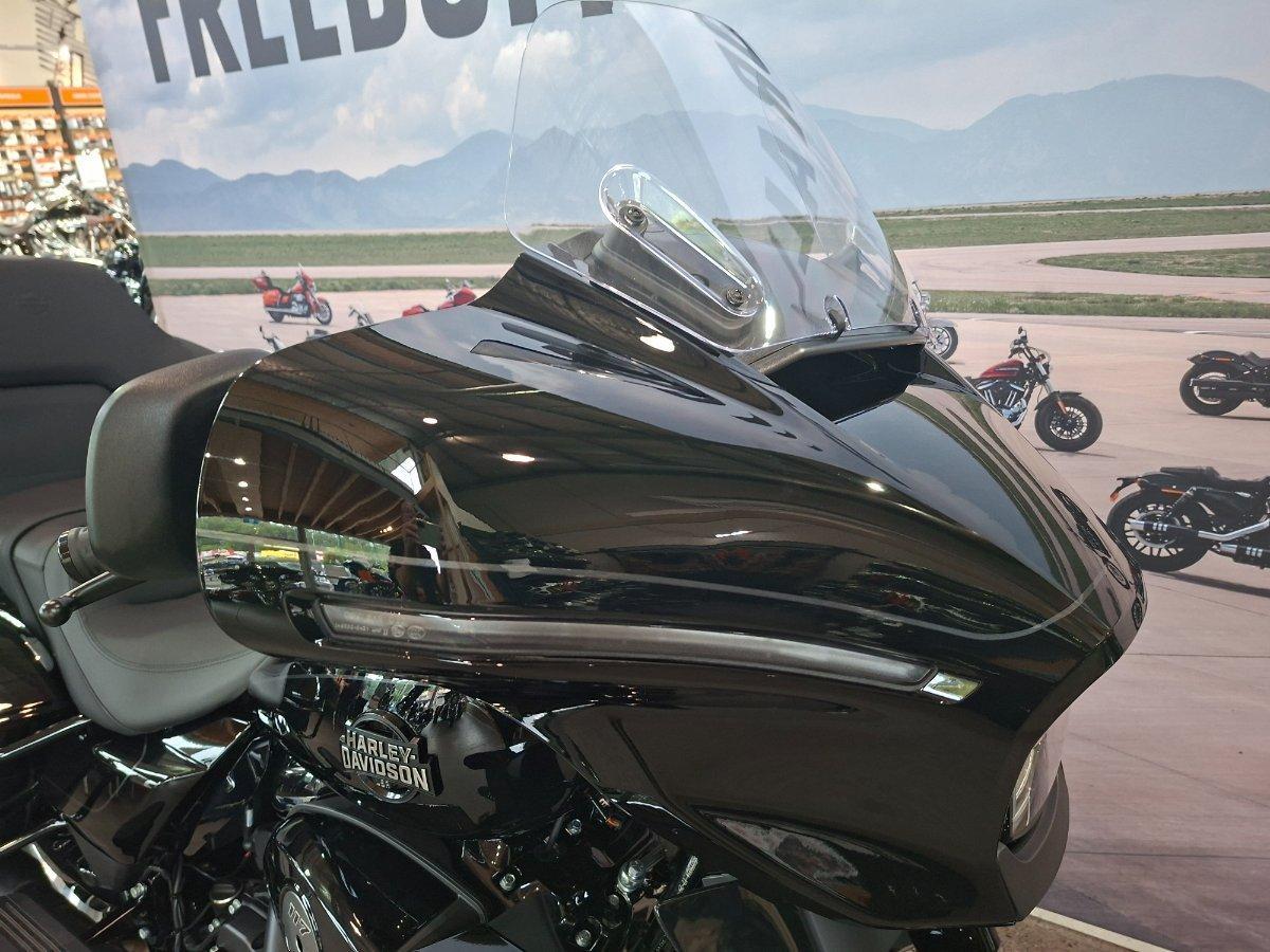 2026 HARLEY-DAVIDSON FLHXL STREET GLIDE LIMITED 117 CRUISER