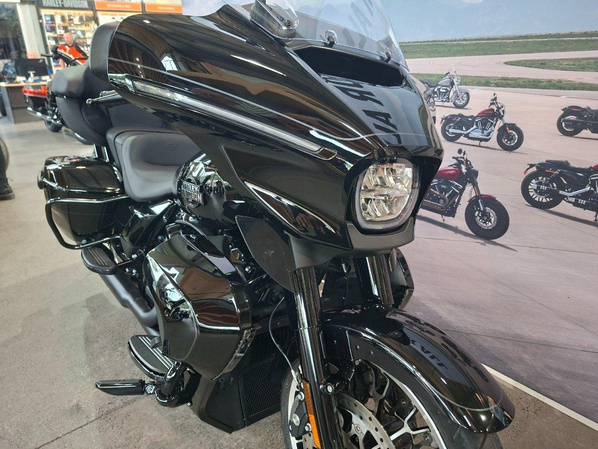 2026 HARLEY-DAVIDSON FLHXL STREET GLIDE LIMITED 117 CRUISER