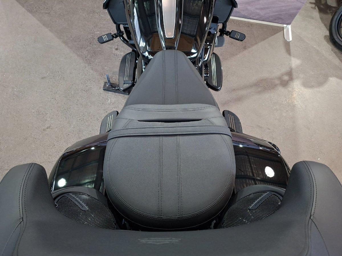 2026 HARLEY-DAVIDSON FLHXL STREET GLIDE LIMITED 117 CRUISER