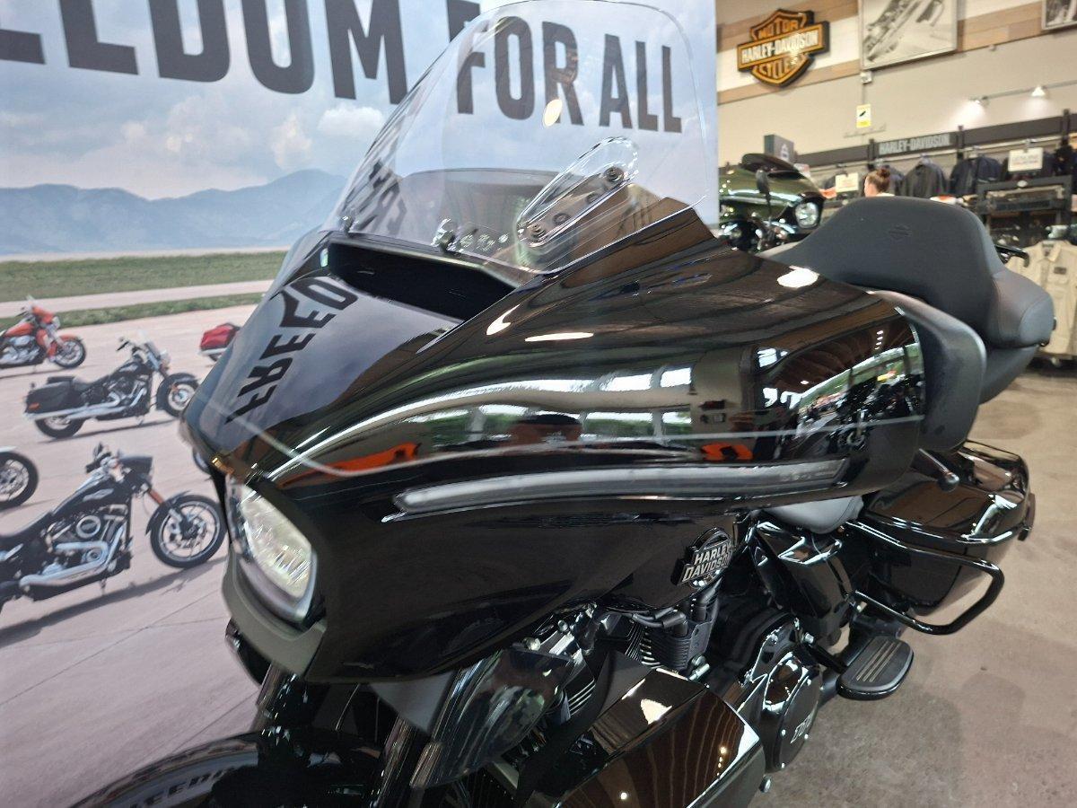 2026 HARLEY-DAVIDSON FLHXL STREET GLIDE LIMITED 117 CRUISER