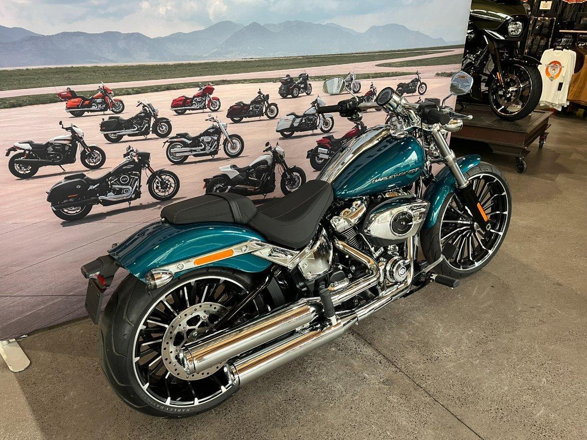 2026 HARLEY-DAVIDSON FXBR BREAKOUT (117) CRUISER