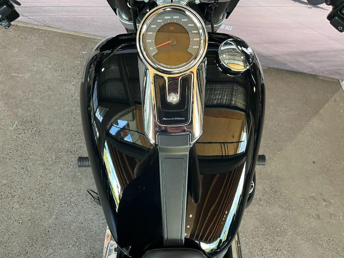 2022 HARLEY-DAVIDSON FLSB SPORT GLIDE (107) CRUISER