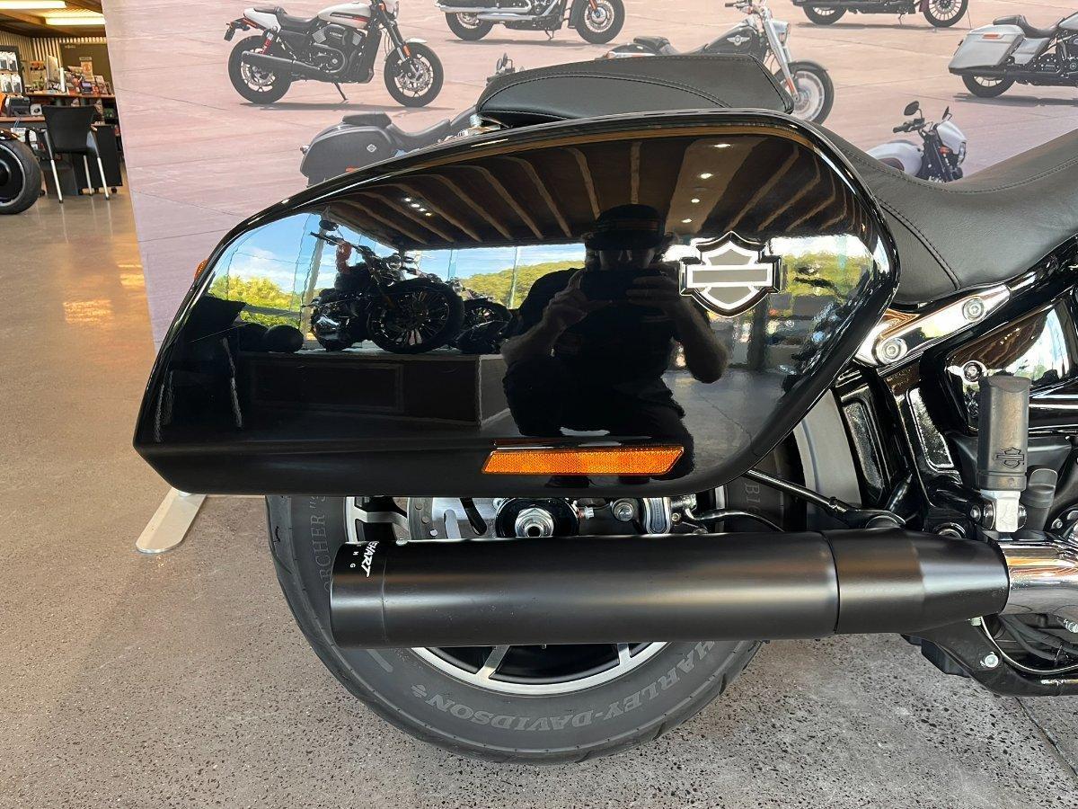 2022 HARLEY-DAVIDSON FLSB SPORT GLIDE (107) CRUISER