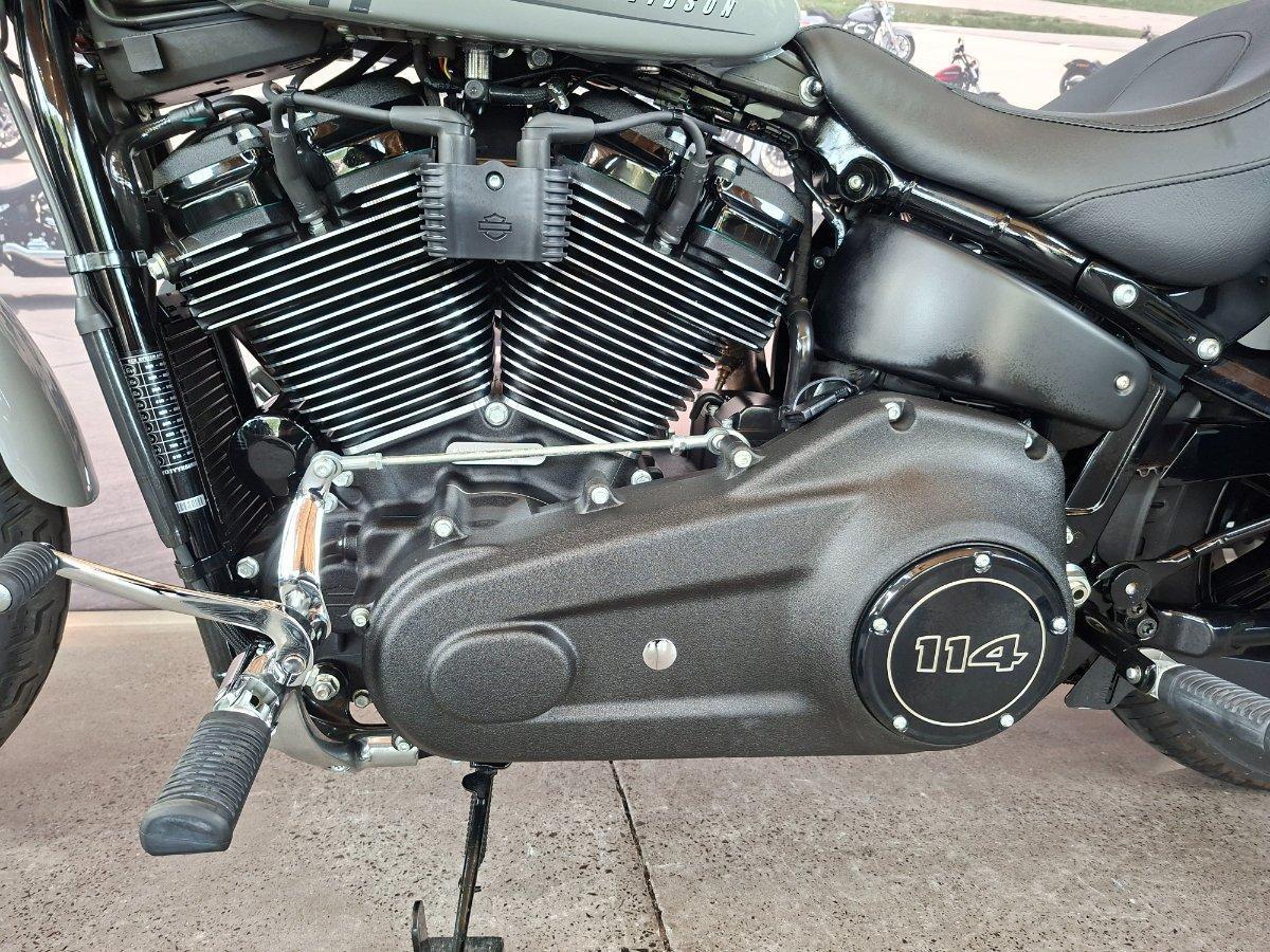 2024 HARLEY-DAVIDSON FXBBS STREET BOB (114) CRUISER