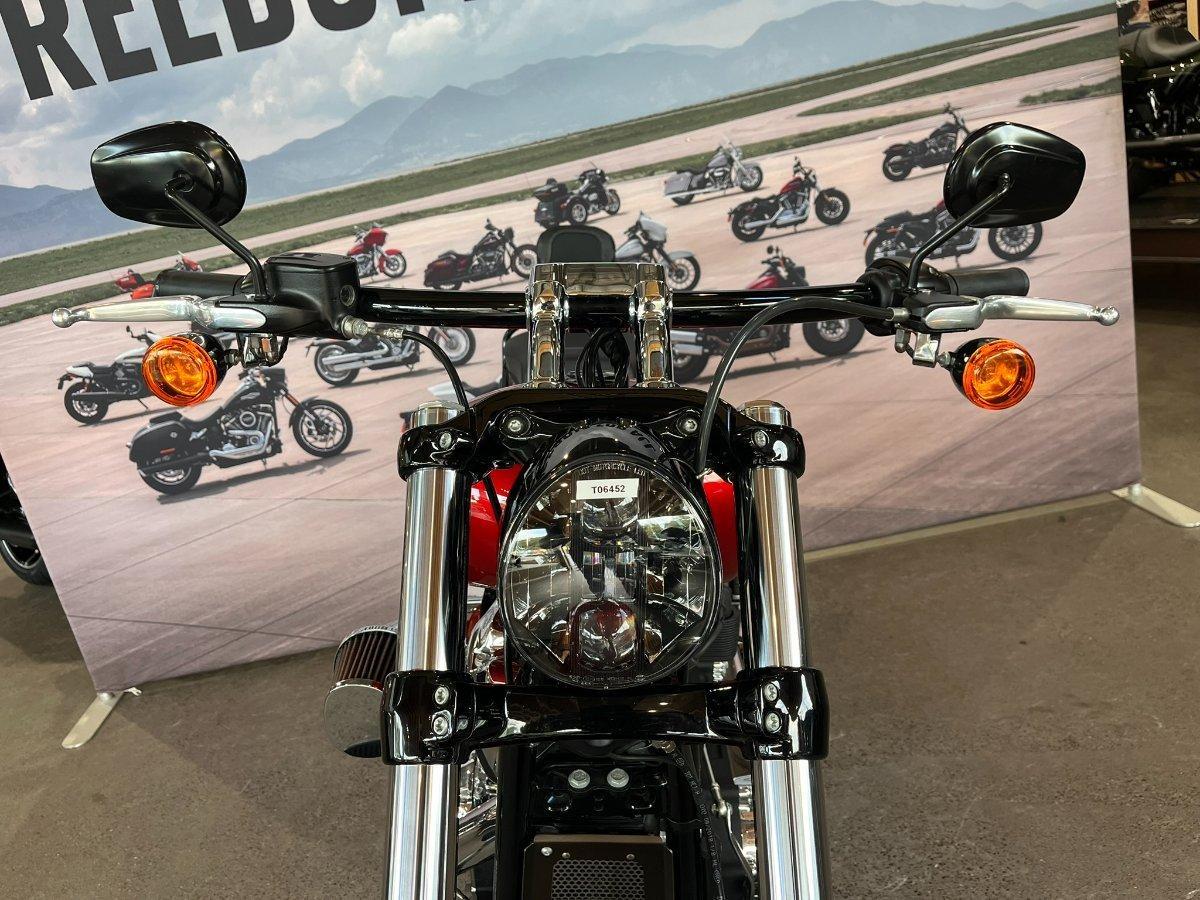 2019 HARLEY-DAVIDSON FXBR BREAKOUT CRUISER