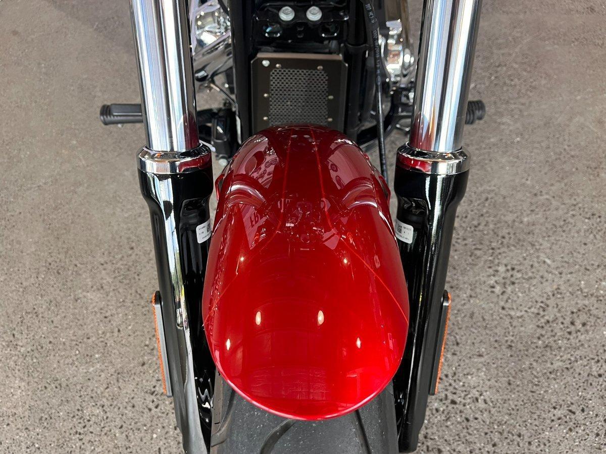 2019 HARLEY-DAVIDSON FXBR BREAKOUT CRUISER