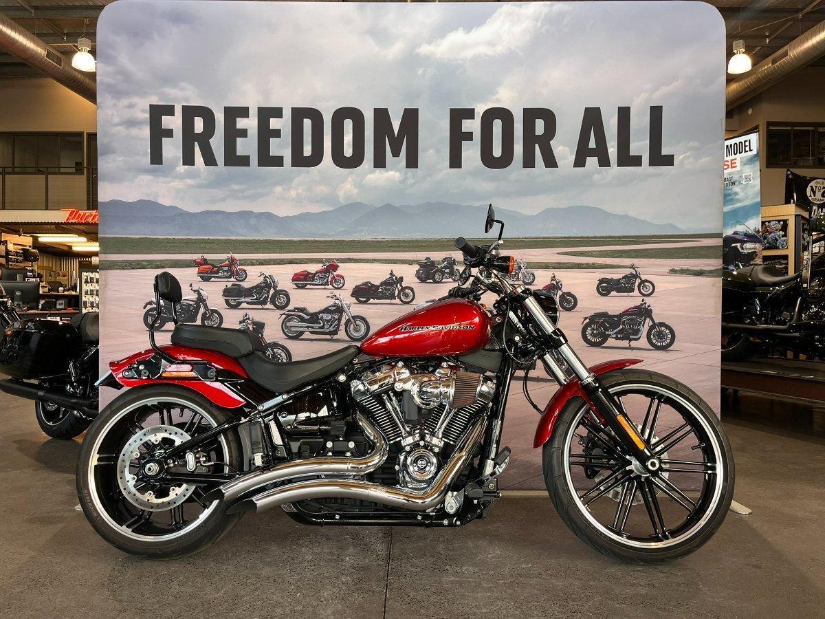 2019 HARLEY-DAVIDSON FXBR BREAKOUT CRUISER