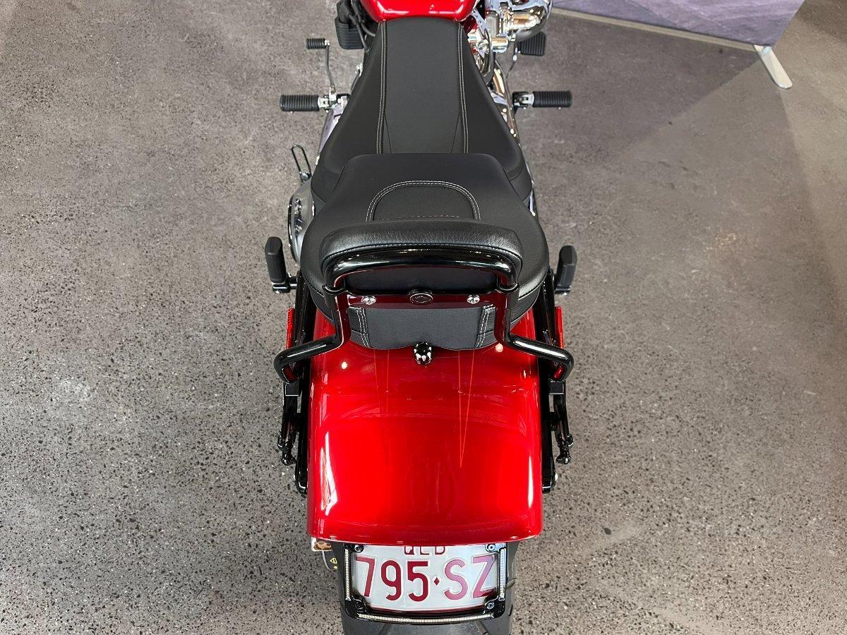 2019 HARLEY-DAVIDSON FXBR BREAKOUT CRUISER