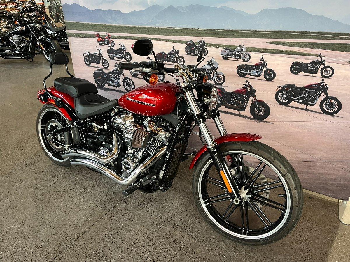 2019 HARLEY-DAVIDSON FXBR BREAKOUT CRUISER
