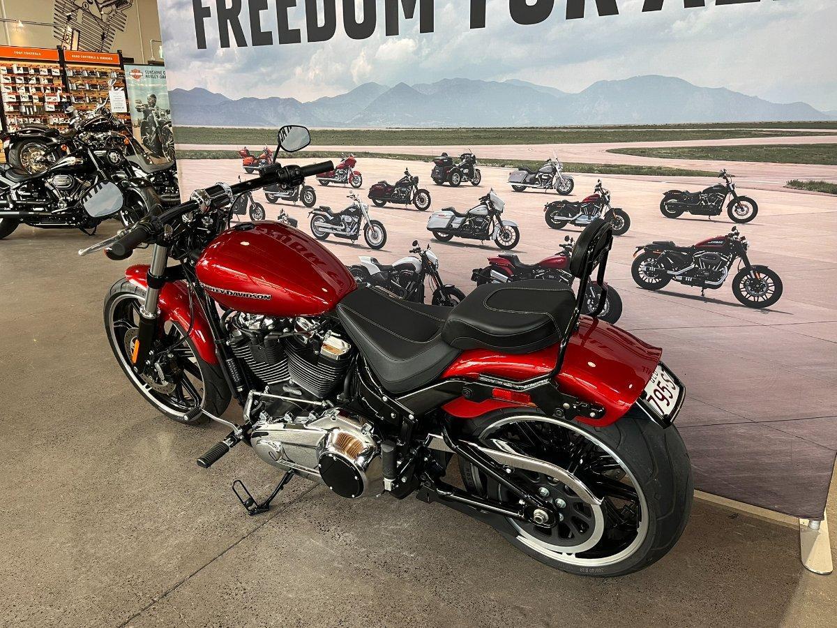 2019 HARLEY-DAVIDSON FXBR BREAKOUT CRUISER