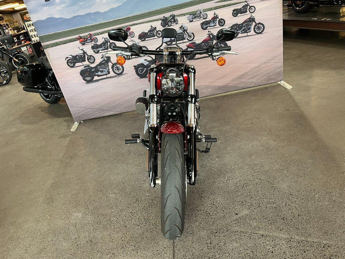 2019 HARLEY-DAVIDSON FXBR BREAKOUT CRUISER