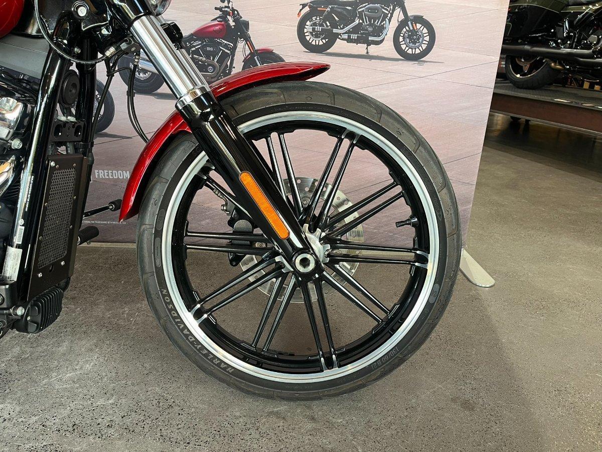 2019 HARLEY-DAVIDSON FXBR BREAKOUT CRUISER