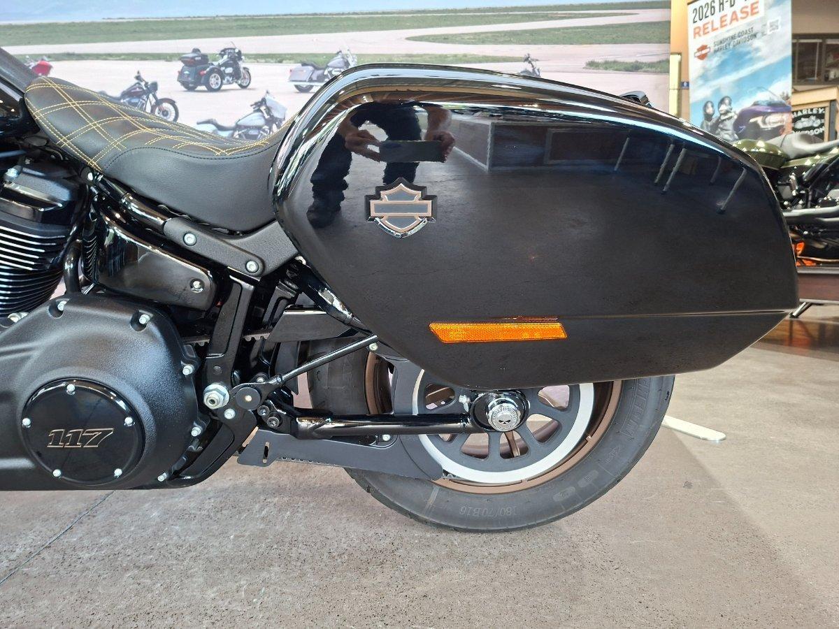 2022 HARLEY-DAVIDSON FXLRST LOW RIDER ST (117) CRUISER