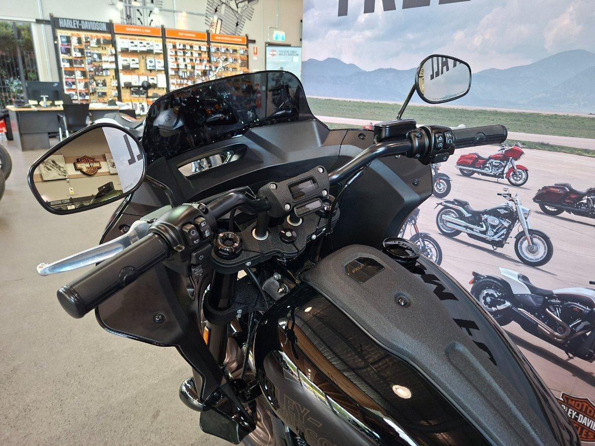2022 HARLEY-DAVIDSON FXLRST LOW RIDER ST (117) CRUISER